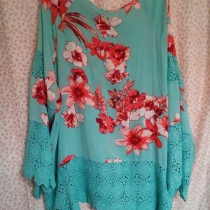 ×Woman's Top  "Curation", 2x, Aqua w/Coral flowers